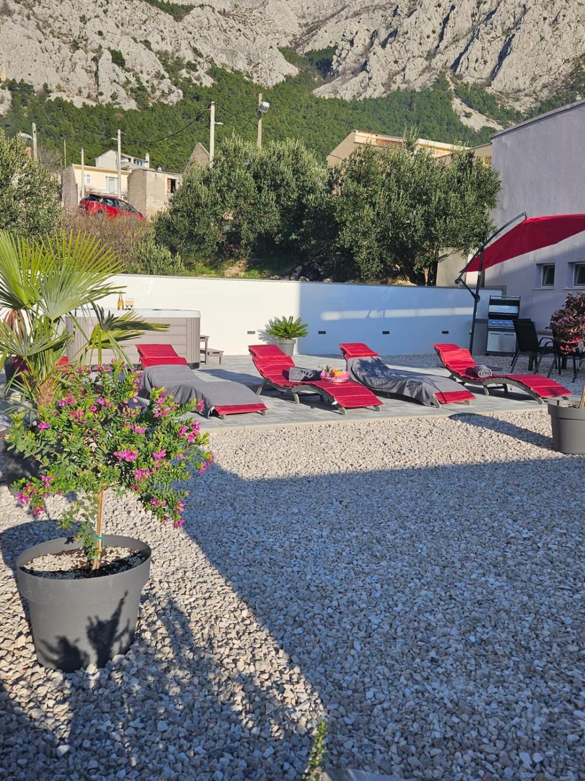 Apartman Koko With Private Jacuzzi Makarska Luaran gambar