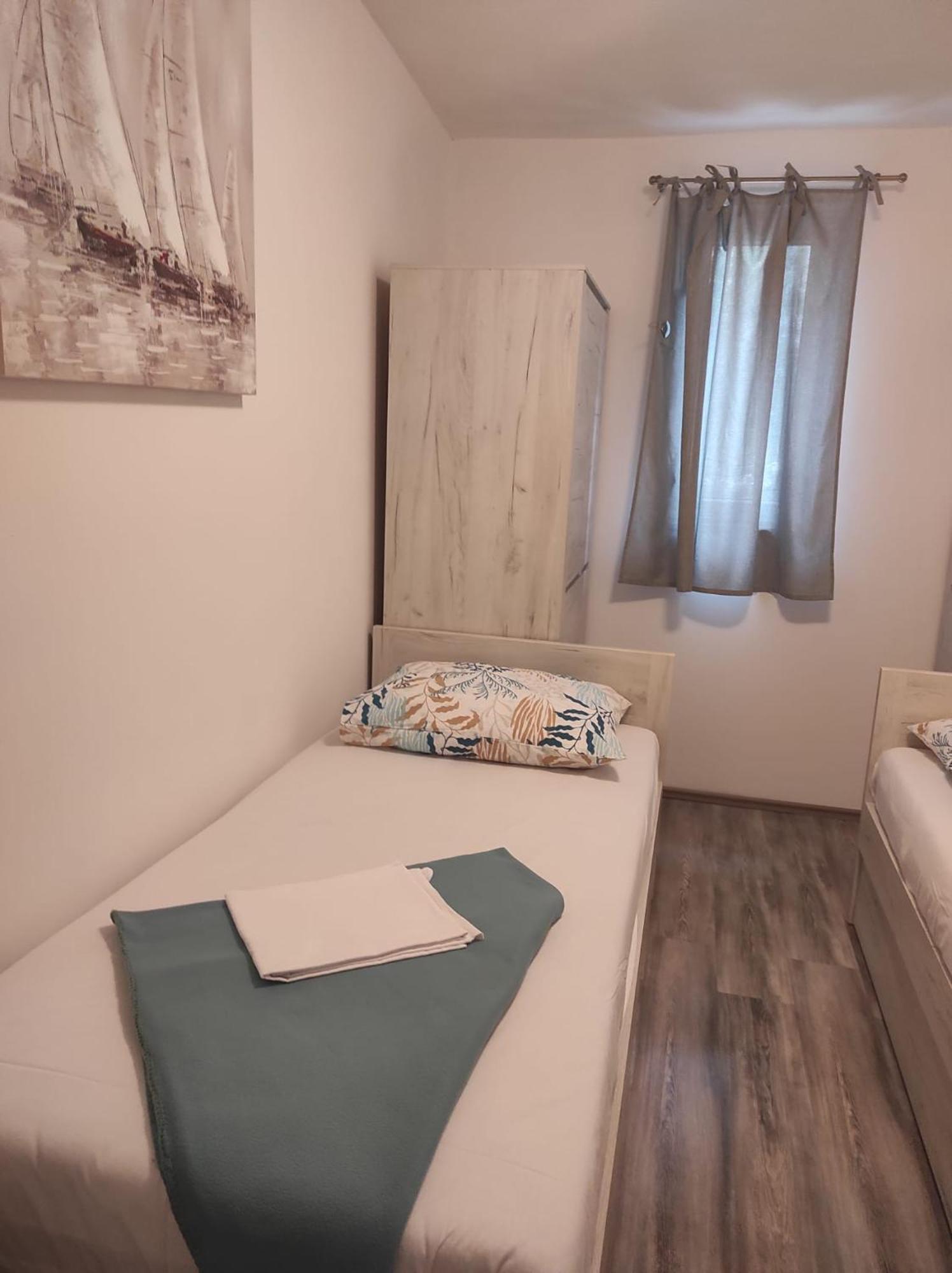 Apartman Koko With Private Jacuzzi Makarska Luaran gambar