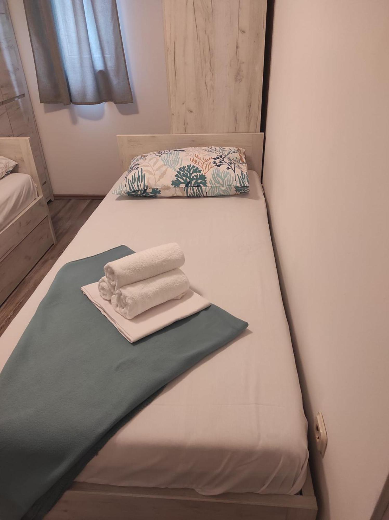 Apartman Koko With Private Jacuzzi Makarska Luaran gambar