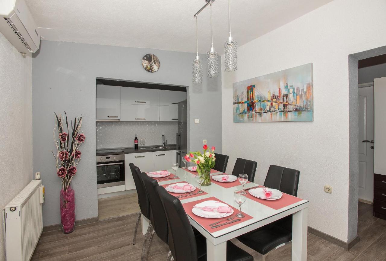 Apartman Koko With Private Jacuzzi Makarska Luaran gambar